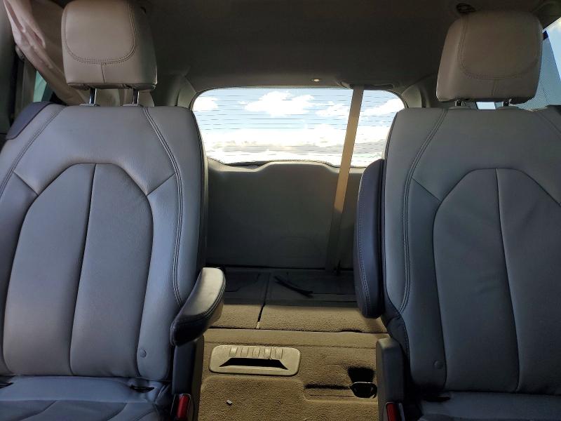 77788665 :رقم المزاد ، 2C4RC1BG8HR610552 vin ، 2017 Chrysler Pacifica مزاد بيع