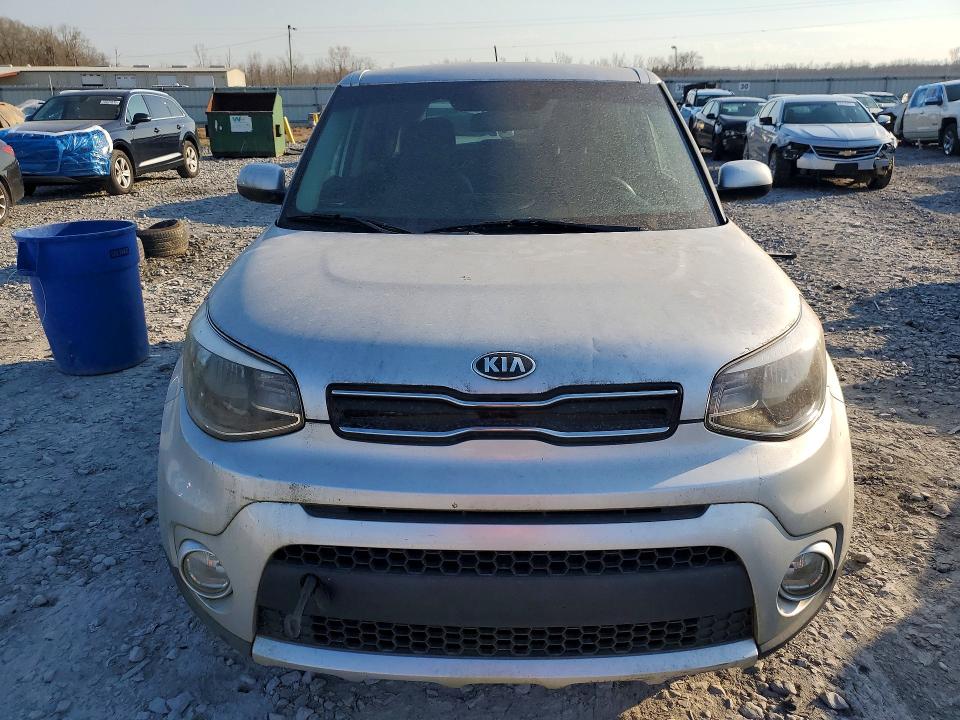 2017 Kia Soul მანქანა იყიდება აუქციონზე, vin: KNDJP3A59H7417163, აუქციონის ნომერი: 77027945