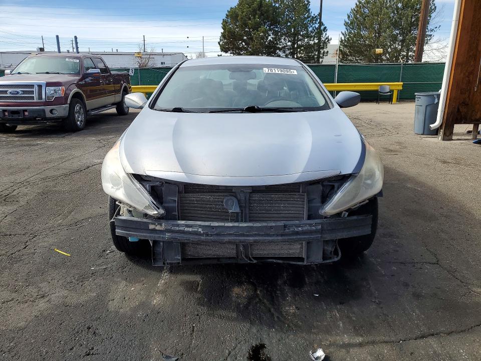 2014 Hyundai Sonata მანქანა იყიდება აუქციონზე, vin: 5NPEB4ACXEH922768, აუქციონის ნომერი: 78119095