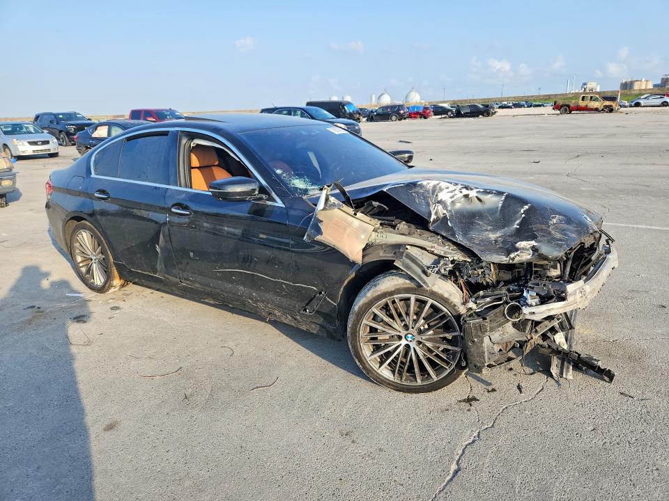 78321015 :رقم المزاد ، WBAJE5C56JWA97472 vin ، 2018 Bmw 540 مزاد بيع