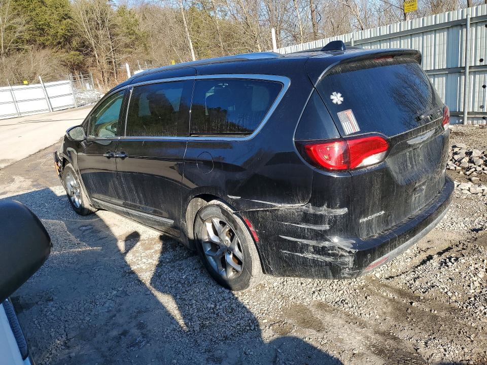 77145715 :رقم المزاد ، 2C4RC1GG8KR588178 vin ، 2019 Chrysler Pacifica مزاد بيع