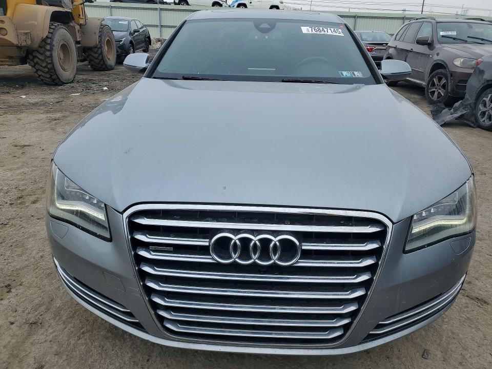 76847145 :رقم المزاد ، WAUR2AFDXDN008548 vin ، 2013 Audi A8 مزاد بيع