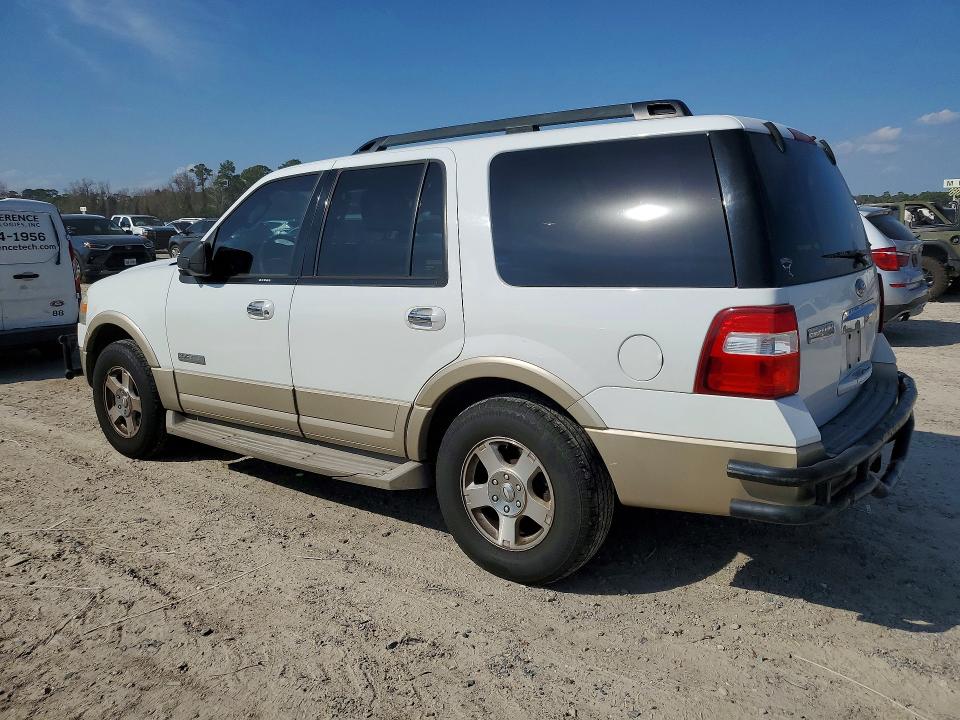 Продажа на аукционе авто 2007 Ford Expedition, vin: 1FMFU17547LA71454, номер лота: 77222305