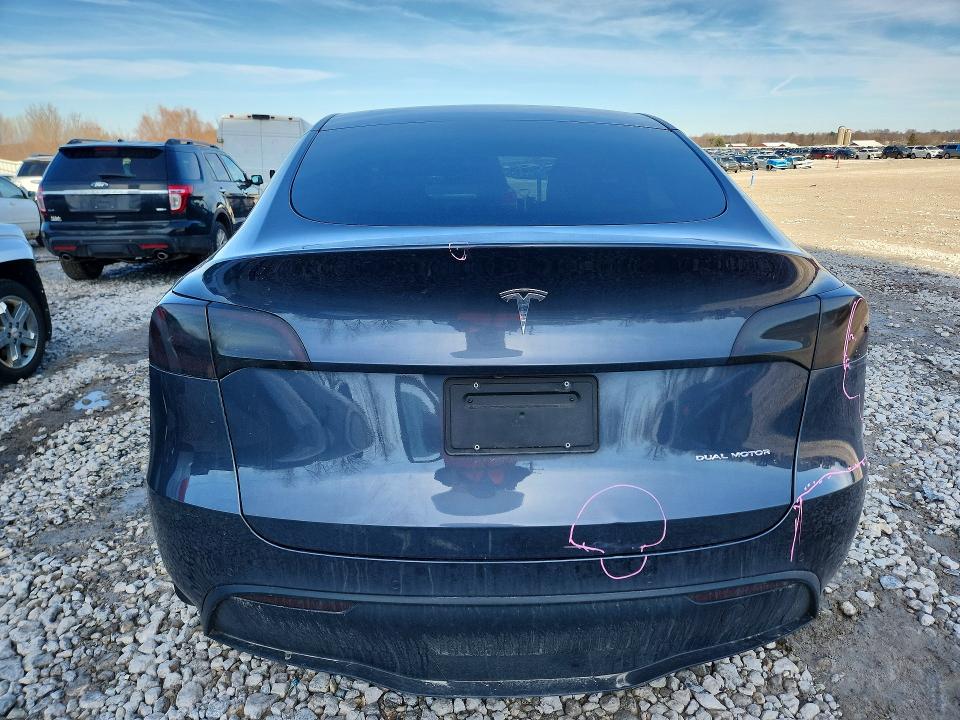 Продажа на аукционе авто 2022 Tesla Model Y, vin: 7SAYGDEE5NF563843, номер лота: 78212005