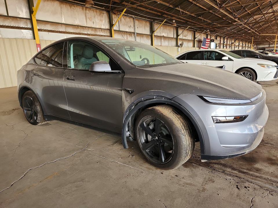 76484345 :رقم المزاد ، 7SAYGDEDXTF550252 vin ، 2026 Tesla Model Y مزاد بيع