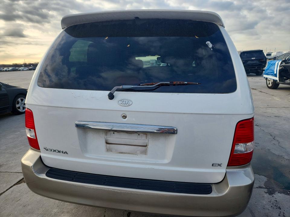 Продажа на аукционе авто 2005 Kia Sedona, vin: KNDUP132156705085, номер лота: 77865645