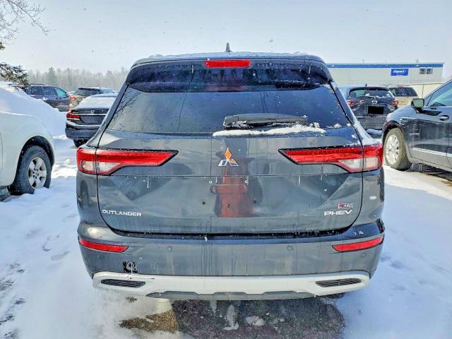 2025 Mitsubishi Outlander მანქანა იყიდება აუქციონზე, vin: JA4T5WA99SZ611605, აუქციონის ნომერი: 78470875