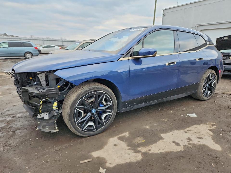 2023 Bmw Ix მანქანა იყიდება აუქციონზე, vin: WB523CF09PCL20818, აუქციონის ნომერი: 76213215