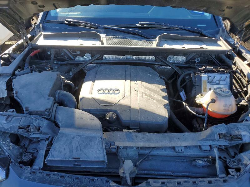 76017495 :رقم المزاد ، WA1BAAFY4M2010205 vin ، 2021 Audi Q5 Premium مزاد بيع