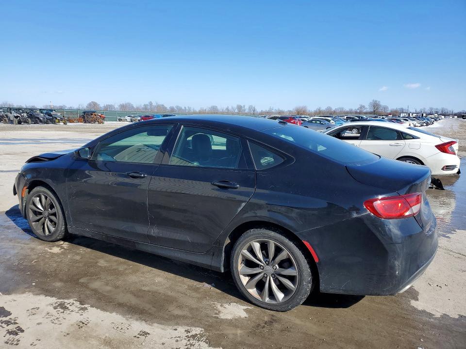 76444985 :رقم المزاد ، 1C3CCCBG7FN517733 vin ، 2015 Chrysler 200 مزاد بيع
