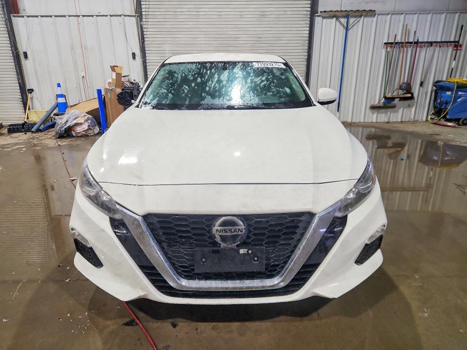 Продажа на аукционе авто 2020 Nissan Altima, vin: 1N4BL4BV1LC271934, номер лота: 77093215