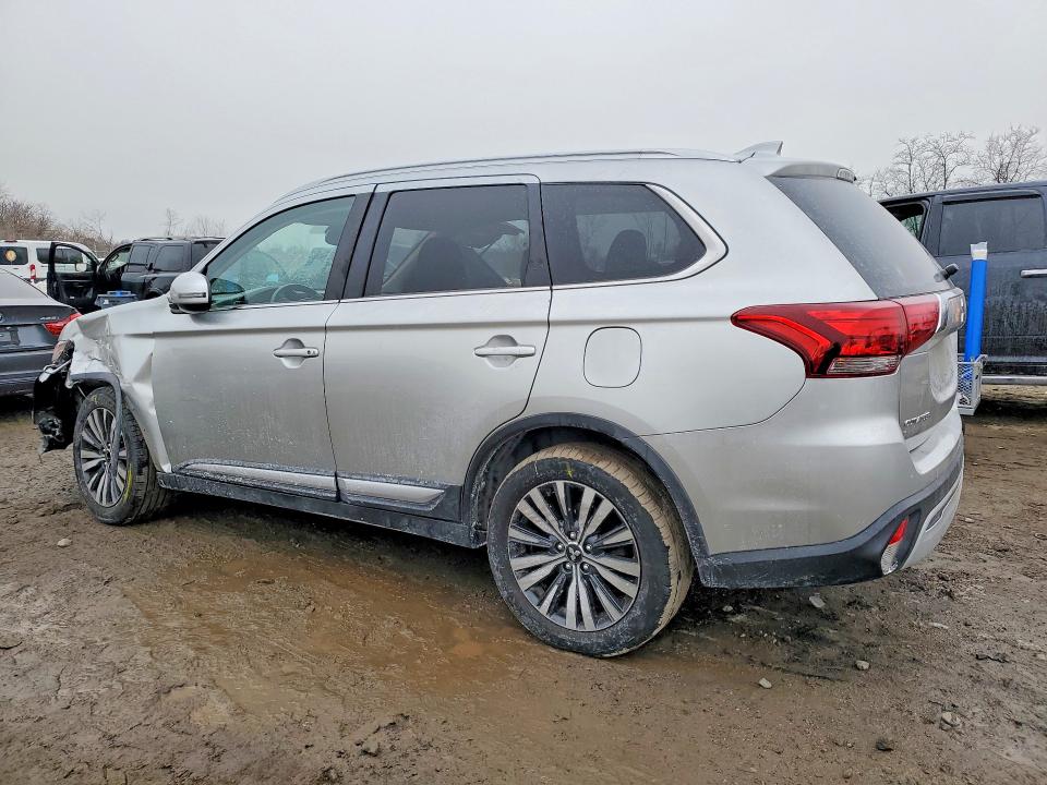 Продаж на аукціоні авто 2020 Mitsubishi Outlander, vin: JA4AD3A39LZ031146, номер лоту: 76237495