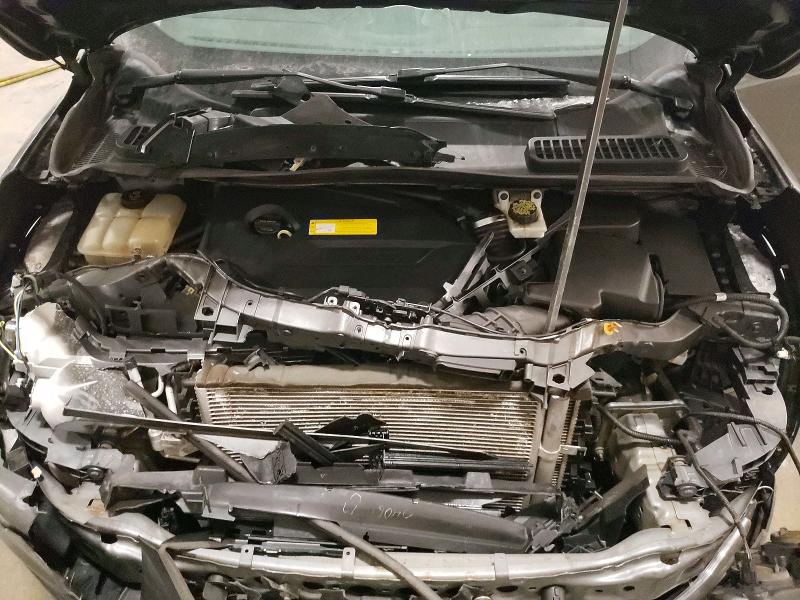 75926015 :رقم المزاد ، 1FMCU9GXXGUB83043 vin ، 2016 Ford Escape مزاد بيع
