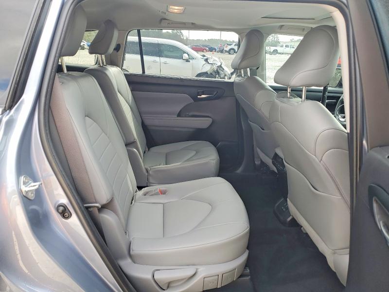 78923665 :رقم المزاد ، 5TDGZRAH3NS107903 vin ، 2022 Toyota Highlander مزاد بيع