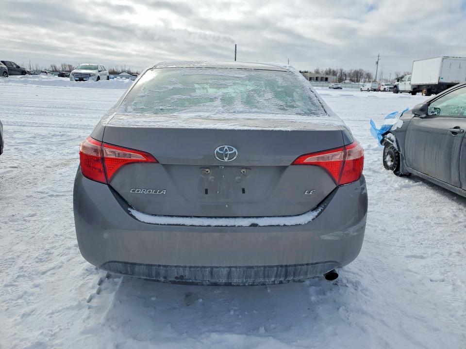 2018 Toyota Corolla მანქანა იყიდება აუქციონზე, vin: 2T1BURHE0JC017759, აუქციონის ნომერი: 77723145