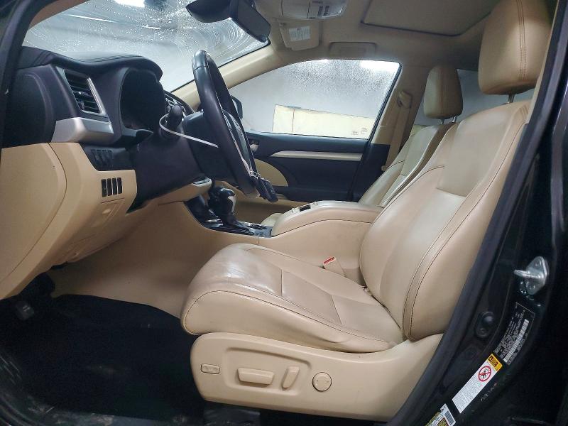 77315605 :رقم المزاد ، 5TDJZRFHXHS430803 vin ، 2017 Toyota Highlander مزاد بيع