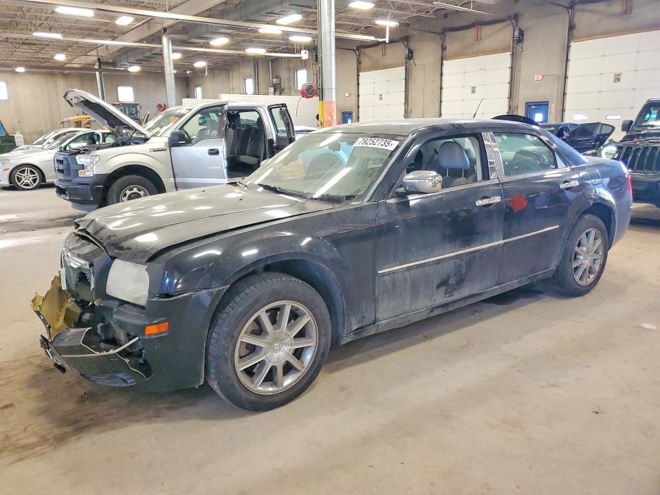 79252735 :رقم المزاد ، 2C3KK53G08H210277 vin ، 2008 Chrysler 300 مزاد بيع