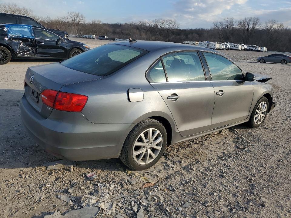 2014 Volkswagen Jetta მანქანა იყიდება აუქციონზე, vin: 3VWD07AJ1EM326392, აუქციონის ნომერი: 77680505