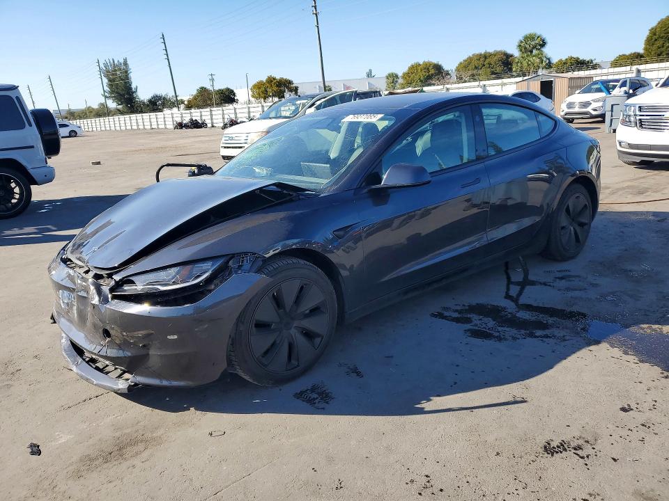 Продаж на аукціоні авто 2024 Tesla Model 3, vin: 5YJ3E1EA7RF732341, номер лоту: 76937085