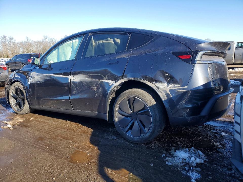 75627035 :رقم المزاد ، 7SAYGDEE1TF396460 vin ، 2026 Tesla Model Y مزاد بيع