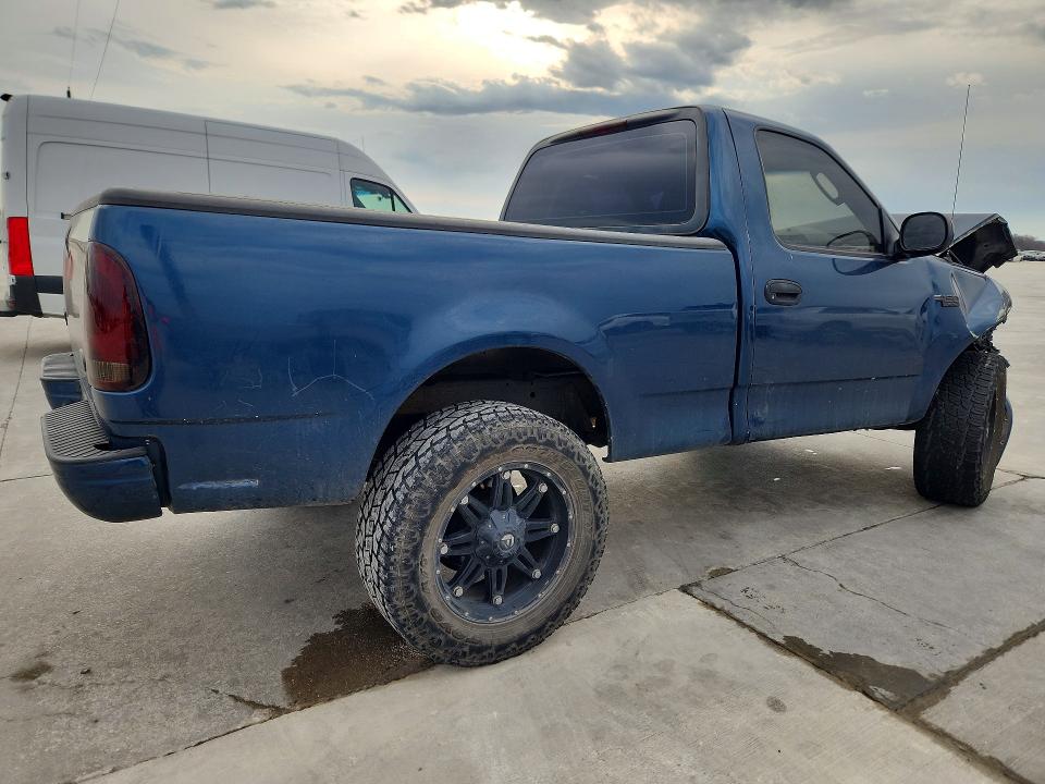 2004 Ford F-150 Heritage მანქანა იყიდება აუქციონზე, vin: 2FTRF17244CA66794, აუქციონის ნომერი: 76824785