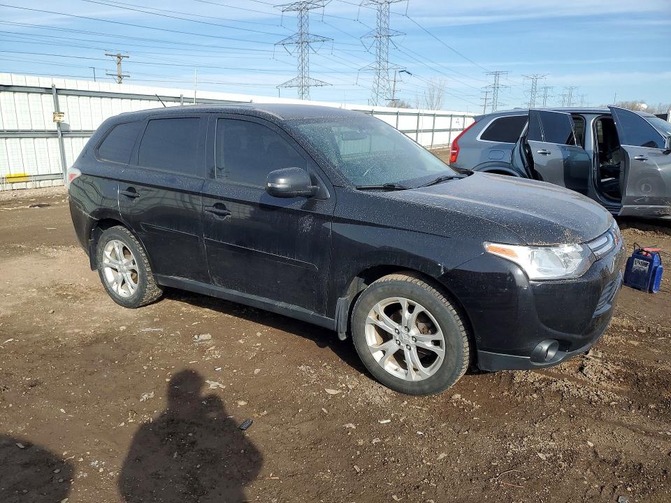 77973155 :رقم المزاد ، JA4AZ3A35EZ002327 vin ، 2014 Mitsubishi Outlander مزاد بيع