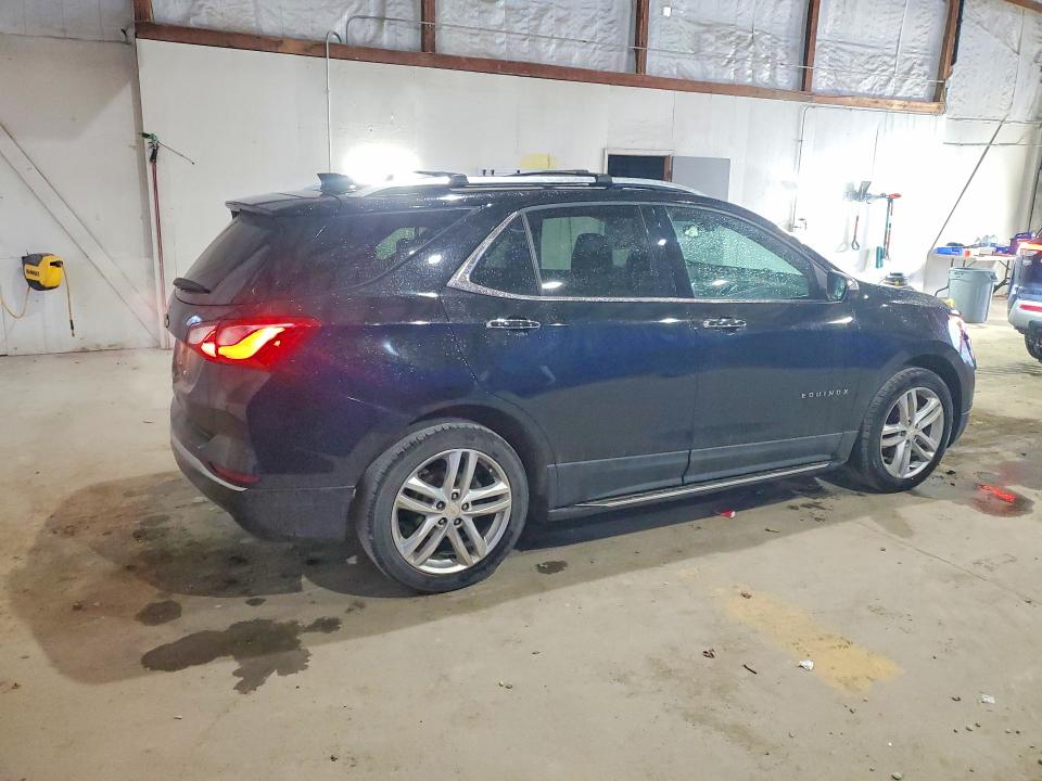 Продаж на аукціоні авто 2018 Chevrolet Equinox, vin: 2GNAXNEX1J6241195, номер лоту: 77764665
