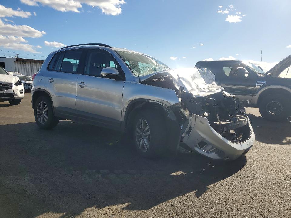 78130785 :رقم المزاد ، WVGAV7AX4HK017759 vin ، 2017 Volkswagen Tiguan مزاد بيع