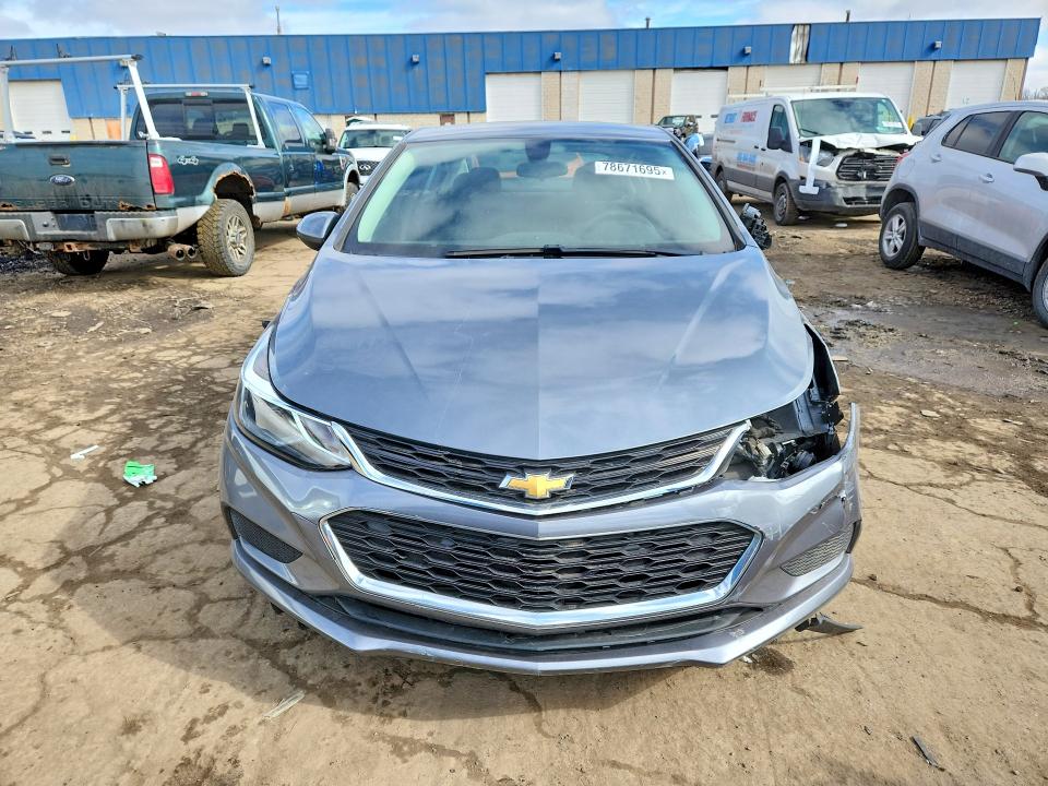 2018 Chevrolet Cruze მანქანა იყიდება აუქციონზე, vin: 1G1BE5SM3J7174492, აუქციონის ნომერი: 78671695