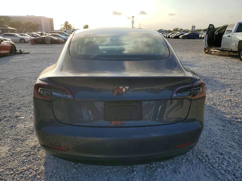 Продажа на аукционе авто 2023 Tesla Model 3, vin: 5YJ3E1EA0PF563230, номер лота: 77557595