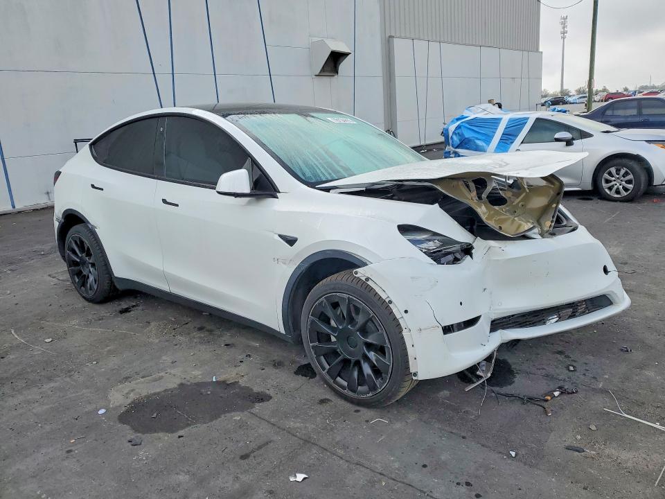 78134415 :رقم المزاد ، 5YJYGDEE6LF046285 vin ، 2020 Tesla Model Y مزاد بيع