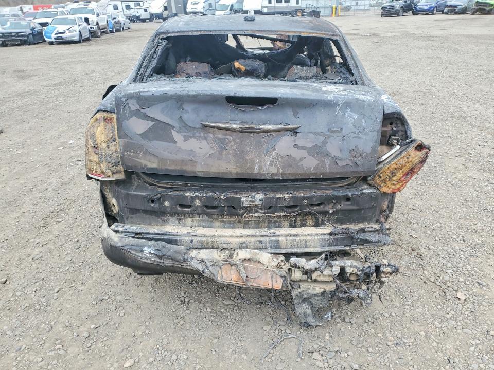 2014 Chrysler 300c მანქანა იყიდება აუქციონზე, vin: 2C3CCAKT3EH384235, აუქციონის ნომერი: 74690235