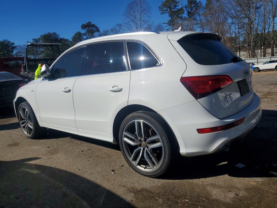 2014 Audi Sq5 მანქანა იყიდება აუქციონზე, vin: WA1CGAFP4EA030701, აუქციონის ნომერი: 76356215