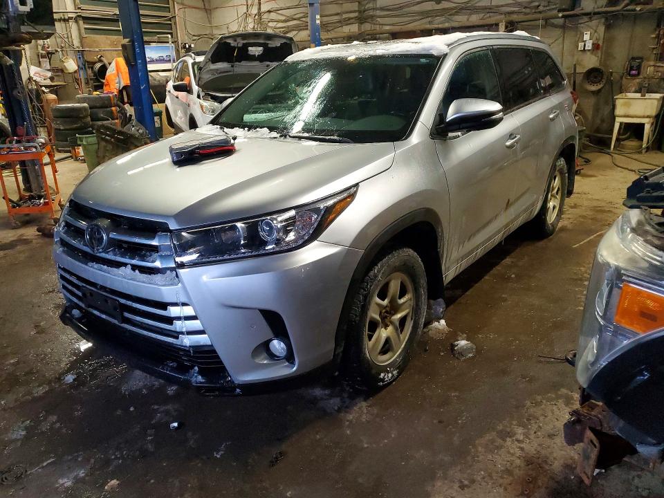 Aukcja sprzedaży 2017 Toyota Highlander, vin: 5TDDZRFH3HS364785, numer aukcji: 74348565