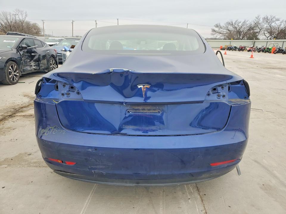 Продажа на аукционе авто 2022 Tesla Model 3, vin: 5YJ3E1EAXNF287832, номер лота: 76390625