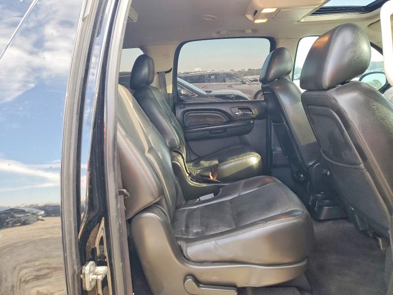 Продаж на аукціоні авто 2013 Gmc Yukon Xl, vin: 1GKS1MEF2DR359821, номер лоту: 76365115