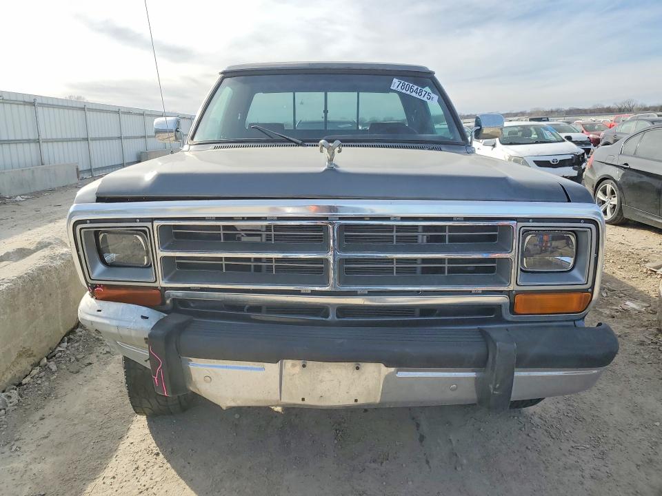 1987 Dodge W-series მანქანა იყიდება აუქციონზე, vin: 1B7HW04T4HS421967, აუქციონის ნომერი: 78064875