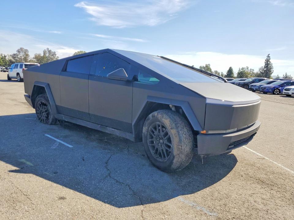 Продаж на аукціоні авто 2025 Tesla Cybertruck, vin: 7G2CEHED0SA059010, номер лоту: 78558095