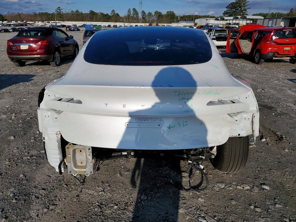 Продажа на аукционе авто 2025 Tesla Model 3, vin: 5YJ3E1EAXSF018872, номер лота: 77602185