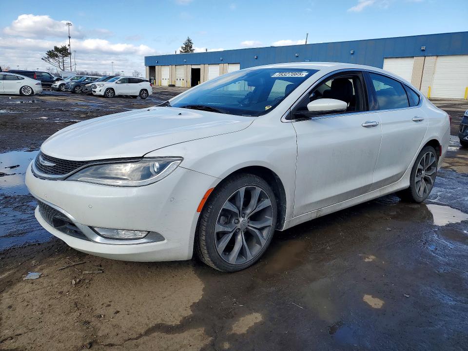 2015 Chrysler 200 მანქანა იყიდება აუქციონზე, vin: 1C3CCCEG0FN560421, აუქციონის ნომერი: 78327085