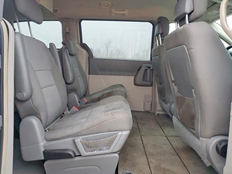 77971865 :رقم المزاد ، 2A4RR5D16AR421087 vin ، 2010 Chrysler Town & Country مزاد بيع