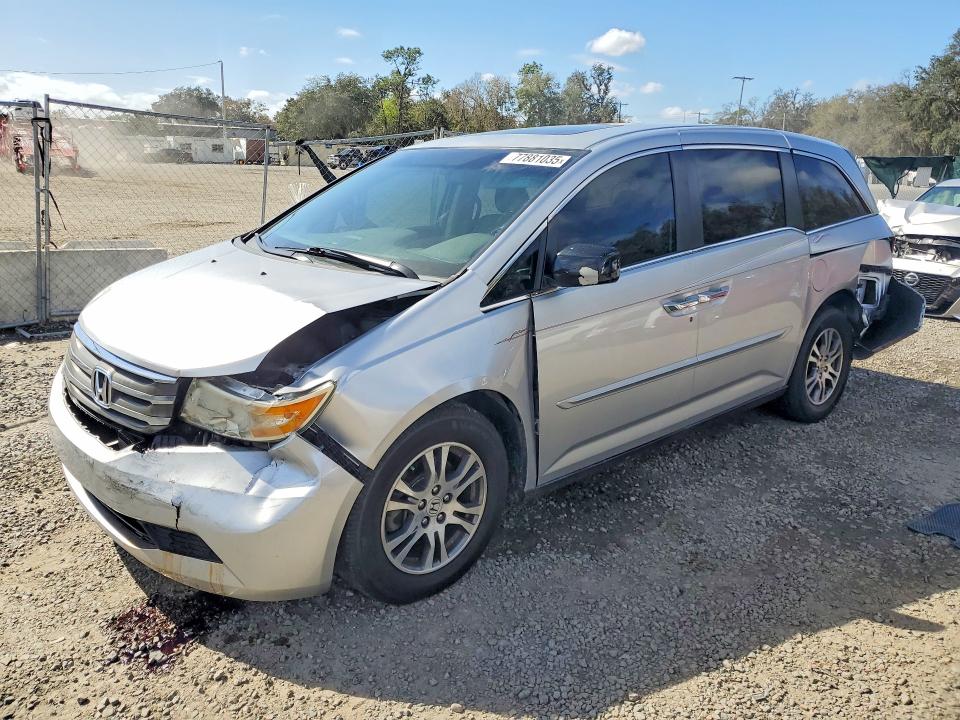 Auction sale of the 2011 Honda Odyssey, vin: 5FNRL5H62BB058362, lot number: 77881035