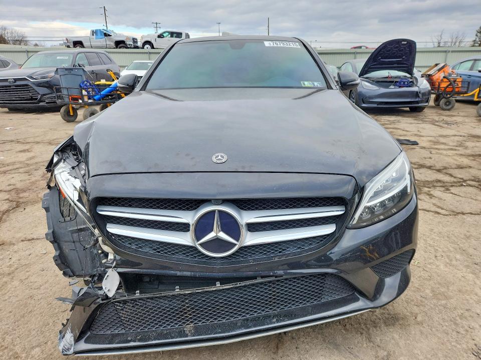 Продажа на аукционе авто 2019 Mercedes-benz C, vin: 55SWF8EB3KU305528, номер лота: 76793215