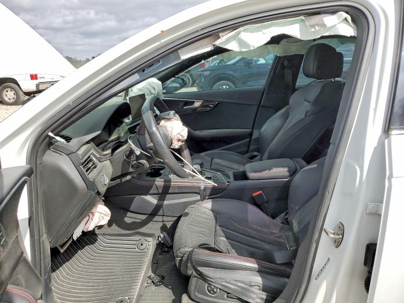 Продаж на аукціоні авто 2018 Audi A4, vin: WAUENAF44JA055499, номер лоту: 78686445