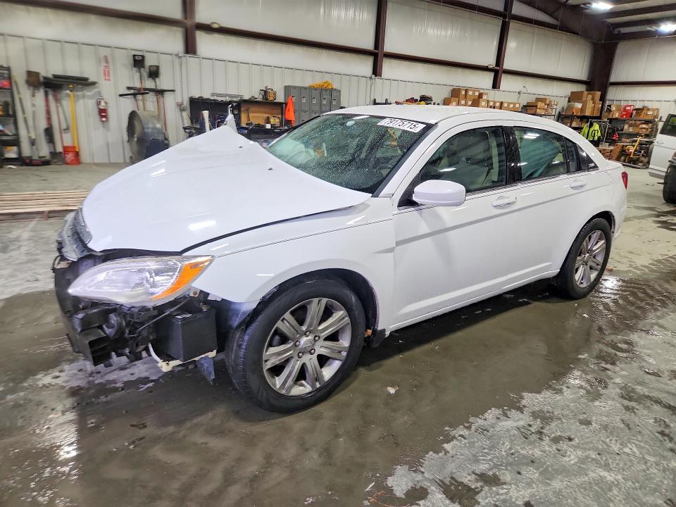 79175715 :رقم المزاد ، 1C3CCBBB0DN546163 vin ، 2013 Chrysler 200 مزاد بيع