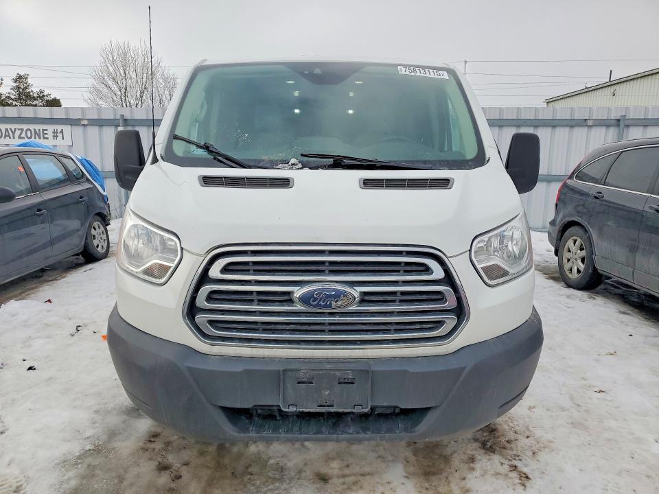 75813115 :رقم المزاد ، 1FTYR1YMXJKB56266 vin ، 2018 Ford Transit مزاد بيع