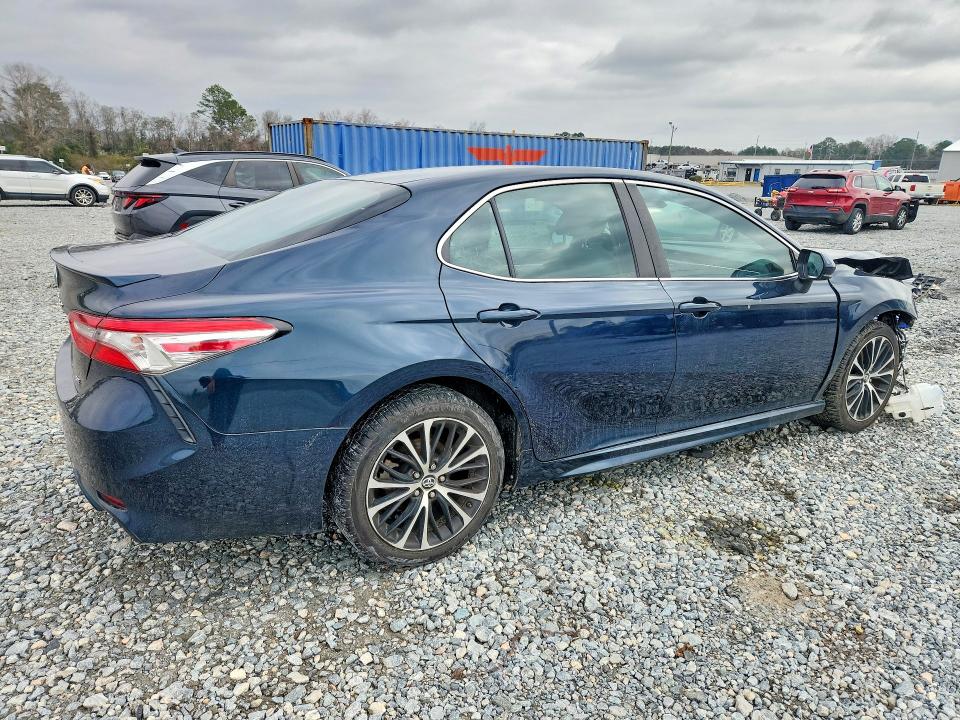 Продаж на аукціоні авто 2018 Toyota Camry, vin: 4T1B11HK9JU602306, номер лоту: 76106185