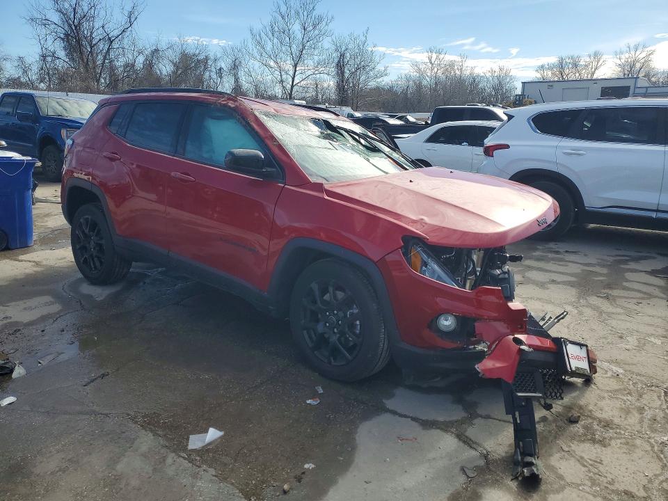 2026 Jeep Compass მანქანა იყიდება აუქციონზე, vin: 3C4NJDBN2TT163694, აუქციონის ნომერი: 77701355