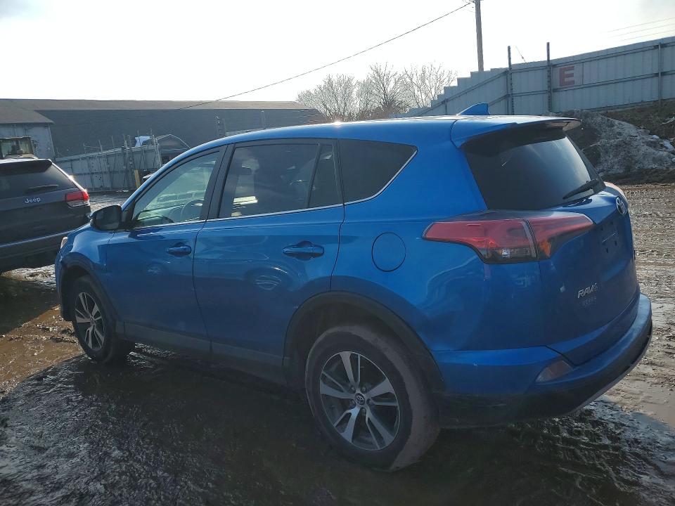2018 Toyota Rav4 მანქანა იყიდება აუქციონზე, vin: 2T3RFREV3JW797968, აუქციონის ნომერი: 76153995
