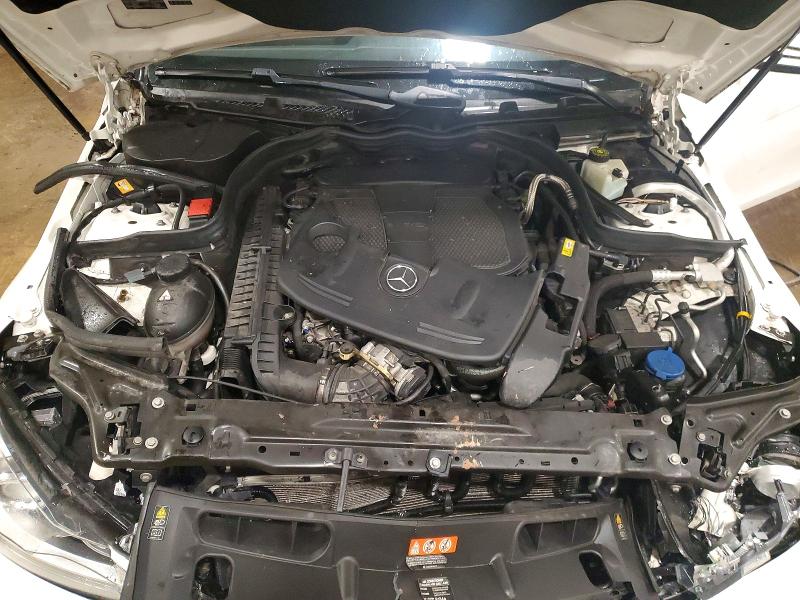 2015 Mercedes-benz C მანქანა იყიდება აუქციონზე, vin: WDDGJ8JB6FG410804, აუქციონის ნომერი: 75744985